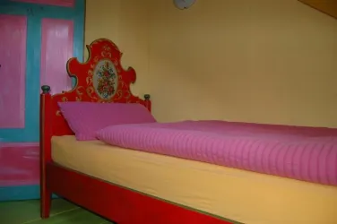 Zimmer 1: Bett
