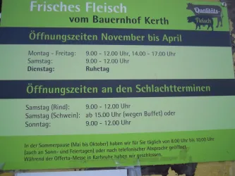 Öffnungszeiten Bauernhof Kerth (© Foto: Sabine Bock,  Südpfalz Tourismus Kandel e.V)