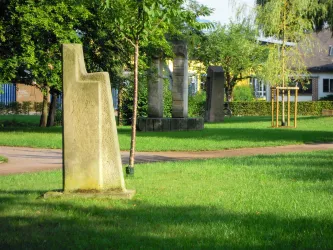 Die Sitzende