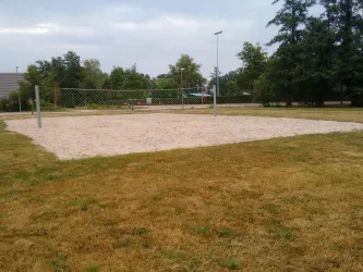 Beachvolleyballfeld an Skateanlage Kandel