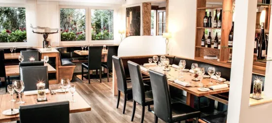 Gastraum des Restaurants (© Hotel zum Riesen, Familie Wenz)
