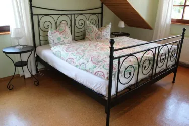 Doppelzimmer Bett