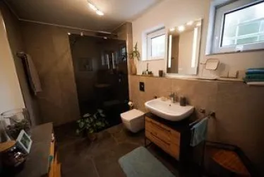 FEWO Werners Welt, Badezimmer (© Reinhard Werner)