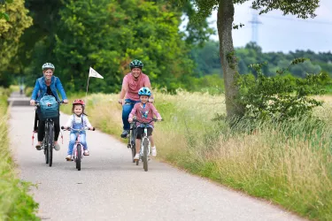 Auf dem Rad unterweg zu den Museen (© Südpfalz-Tourismus e.V. , Foto: Kilian Kunz)