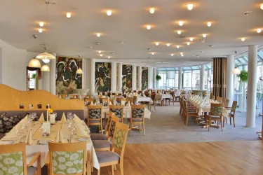 Gastraum (© Stadtgarten-Restaurant Germersheim)