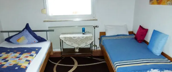 2.Schlafzimmer 3-Bettwohnung