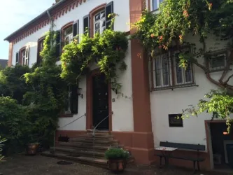 Außenansicht Eingangsbereich (© Villa PAN, Germersheim, Fam. Berkel)