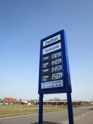 Tankstelle & Landmaschinen Zwißler