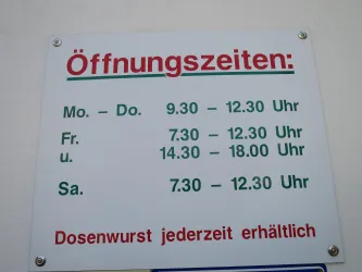 Öffnungszeiten Benz