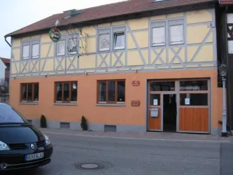 Außenansicht des Landgasthofes (© Landgasthof Goldenes Lamm, Hermann Gilb)