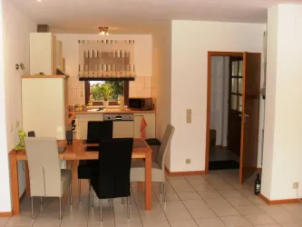 Küche mit Essecke 70 m²-Wohnung