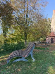 Ruheliege Kirche Minfeld 2pg