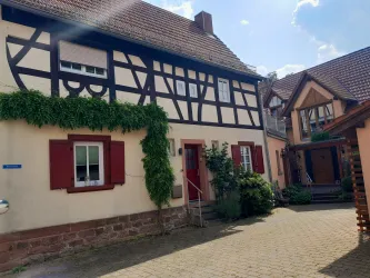 Außenansicht Haus FEWO Camino 1 Jockgrim (© Mayer-Schwenker, Jockgrim)