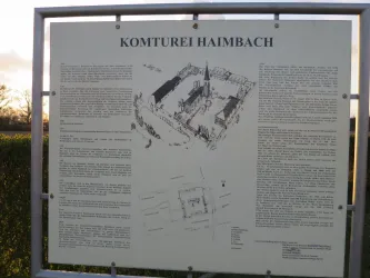 Gotischer Bogen Informationsschild