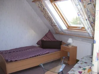 Einzelzimmer 1