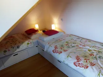 Zweibett-Zimmer (© E.Wünstel)