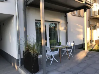 Terrasse (© Ursula Scherer-Willy)