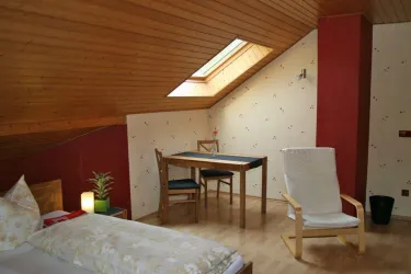 Zimmer Variante 1 (© Chefs Gästezimmer)