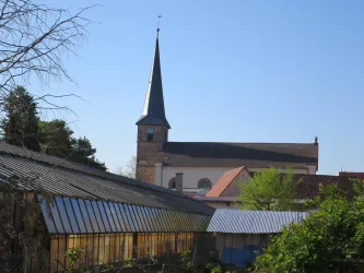 Kath. Kirche St. Georg von Norden betrachtet