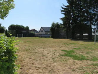 Fußball-/Bolzplatz