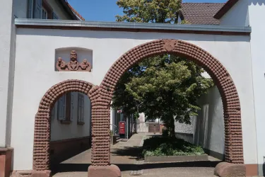Dampfnudeltor Freckenfeld