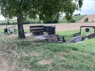 Rastplatz am Tretbecken Freckenfeld