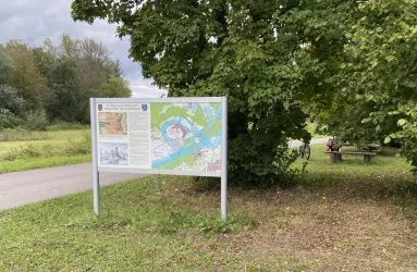 Infotafel - Rastplatz Radweg