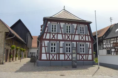 Außenansicht vom Haus Leben am Strom