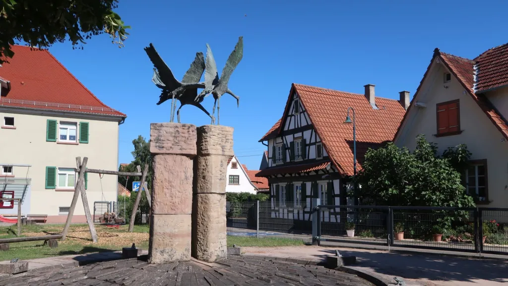 Storchenbrunnen Erlenbach