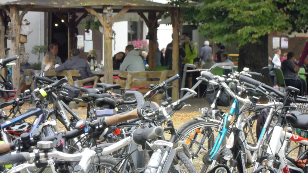 Fahrräder beim Tag der offenen Höfe auf dem Rosenhof