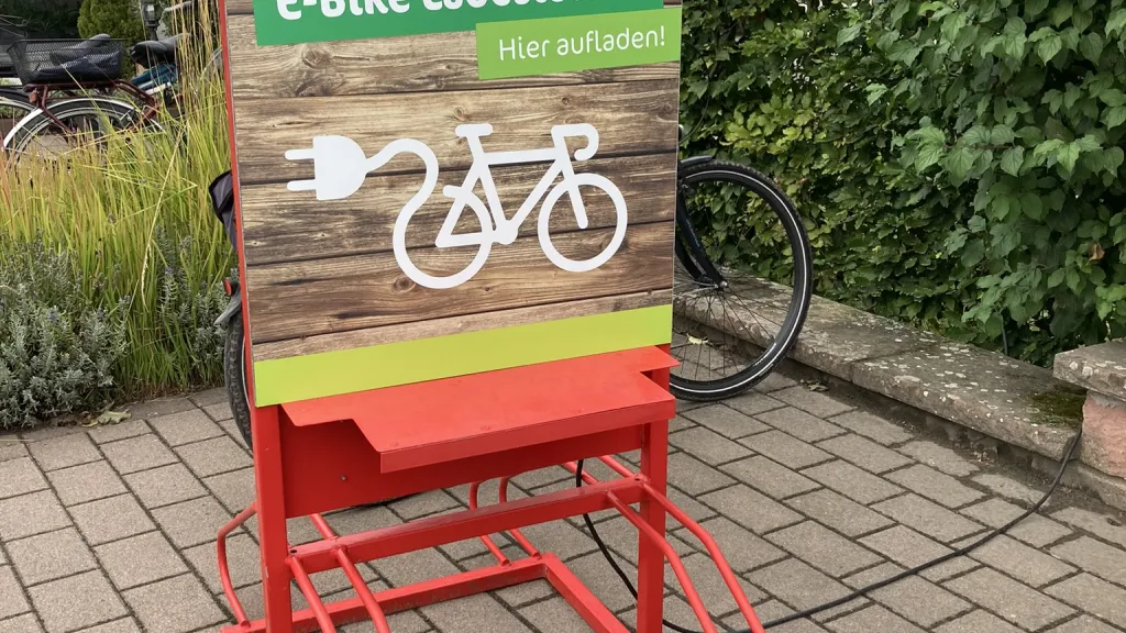 E-Bike Ladestation Hofmarkt Zapf