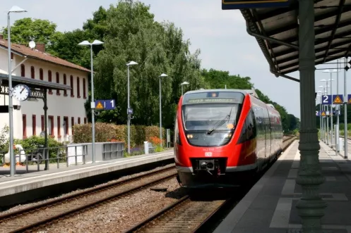 Bahn in Winden - ÖPNV