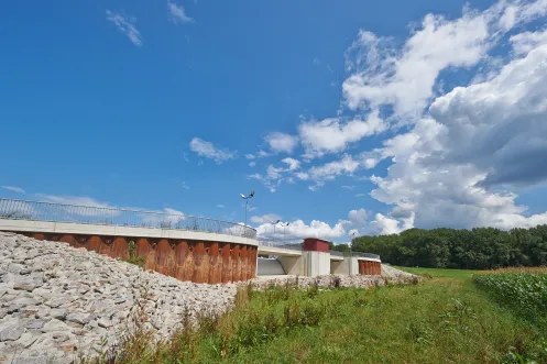 Polder Neupotz Ein- und Auslassbauwerk