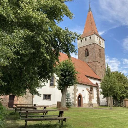 Rastplatz Prot. Kirche Minfeld Rastplatz Prot. Kirche Minfeld