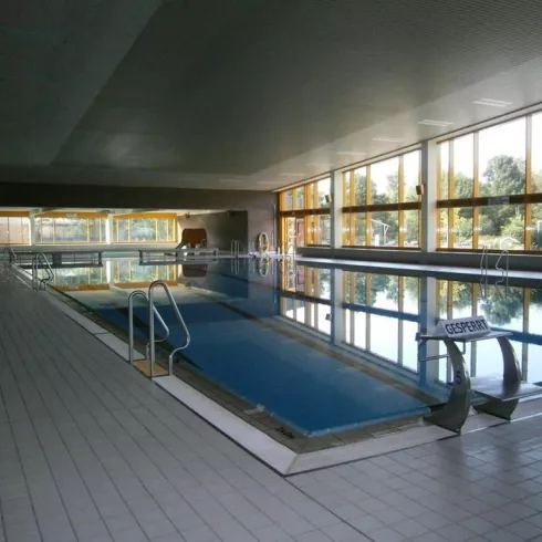 Schwimmhalle Schwimmhalle