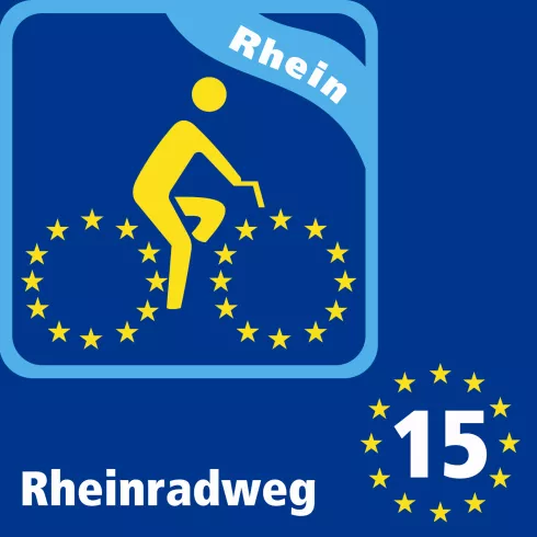 Das Bild zeigt das Radwegelogo des Rheinradweges EuroVelo 15 mit blauem Hintergrund und gelbem Radler
