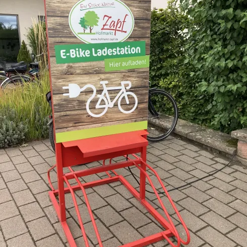 E-Bike Ladestation Hofmarkt Zapf